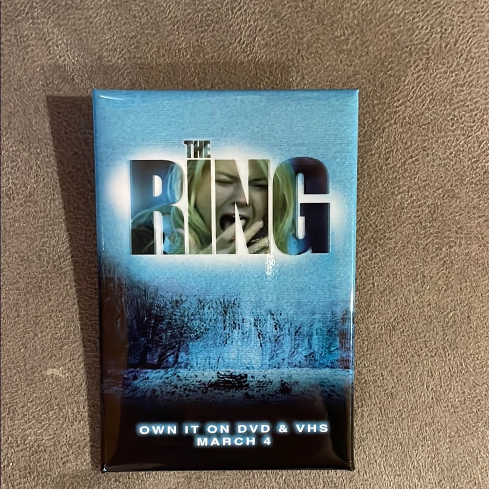 The Ring DVD Pin